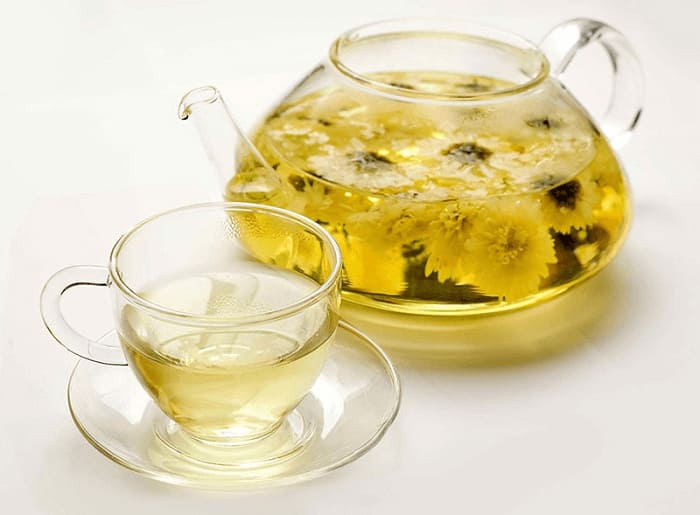 Sử dụng trà thảo mộc để trung hòa axit trong dạ dày
