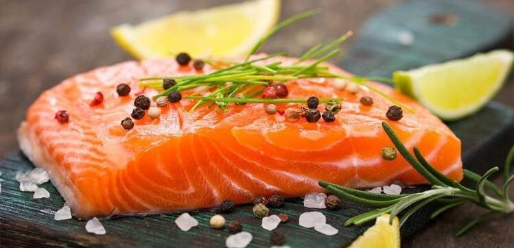 Ngoài tốt cho tim mạch, cá hồi còn cải thiện khả năng sinh lý nam hiệu quả
