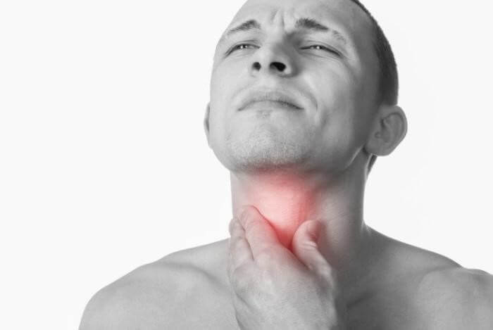 Viêm họng cấp – căn bệnh phổ biến sẽ nguy hiểm nếu không nhanh chóng chữa trị