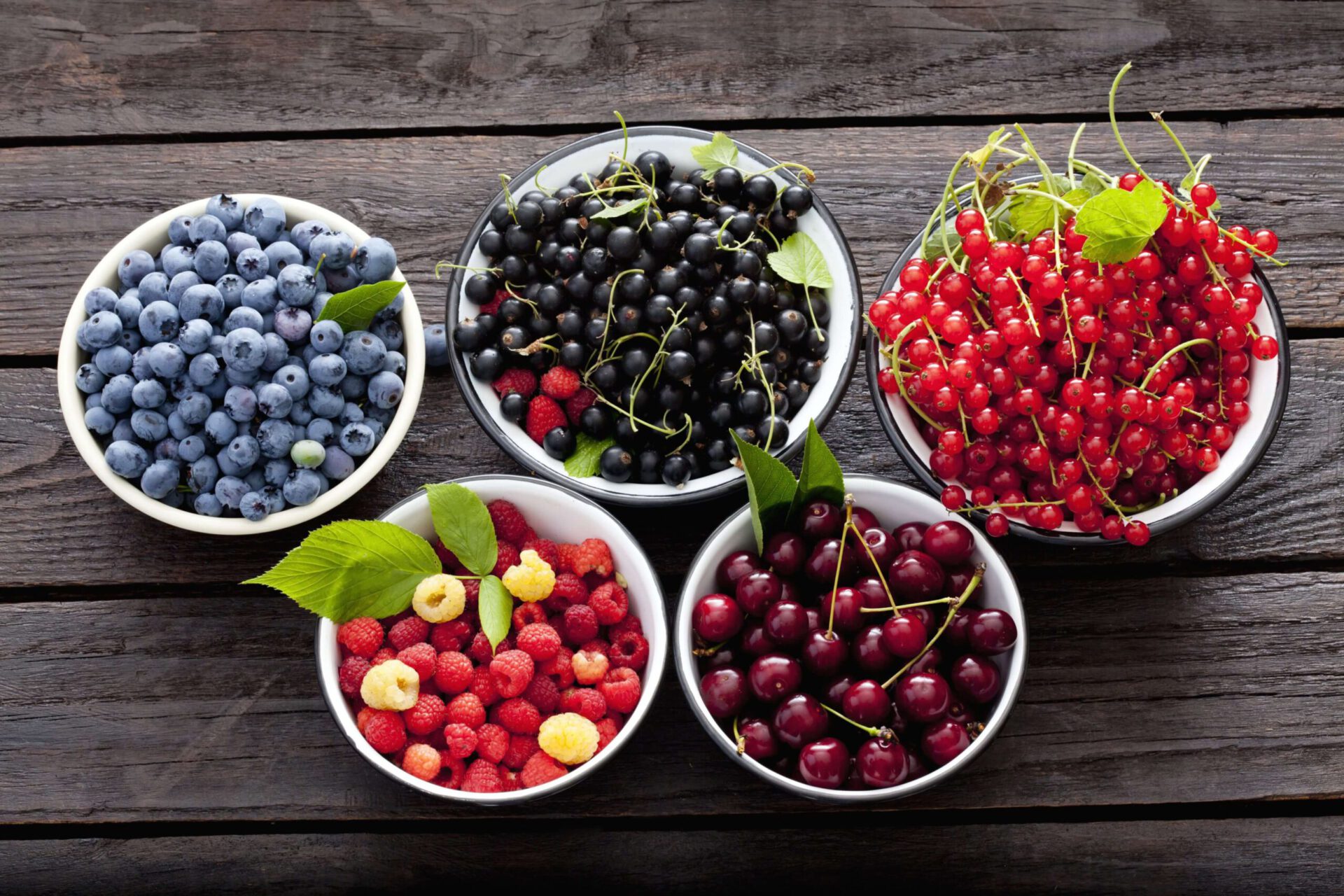 Quả mọng có nhiều khoáng chất và vitamin giúp tiêu viêm