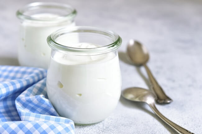 Sữa chua giúp tăng cường hệ vi sinh có trong tiêu hóa