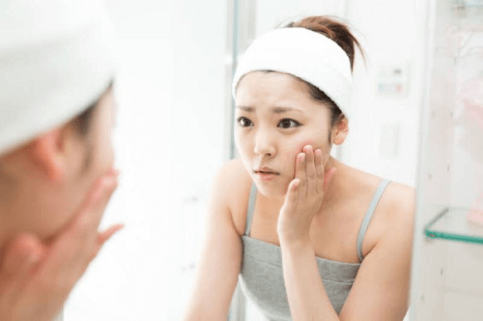 Vệ sinh da quá nhiều cũng là nguyên nhân làm da nhờn
