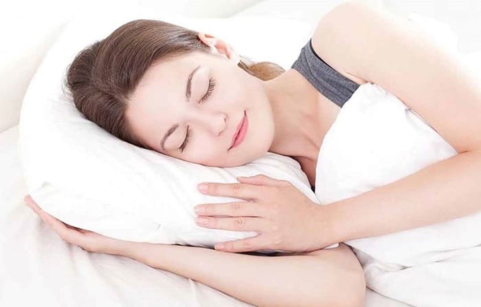 Giấc ngủ đóng vai trò quan trọng đối với hệ nội tiết của các chị em