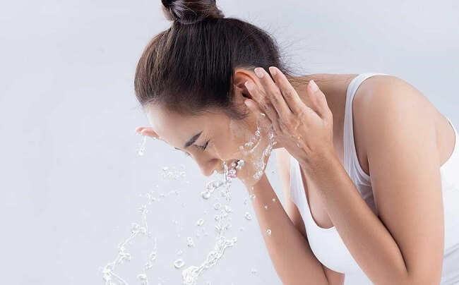 Sữa rửa mặt không tạo bọt mang đến nhiều lợi ích cho da